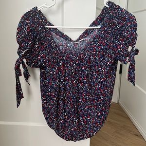 GAP off shoulder top